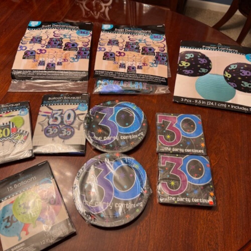 Bundle of 30th Birthday Decorations